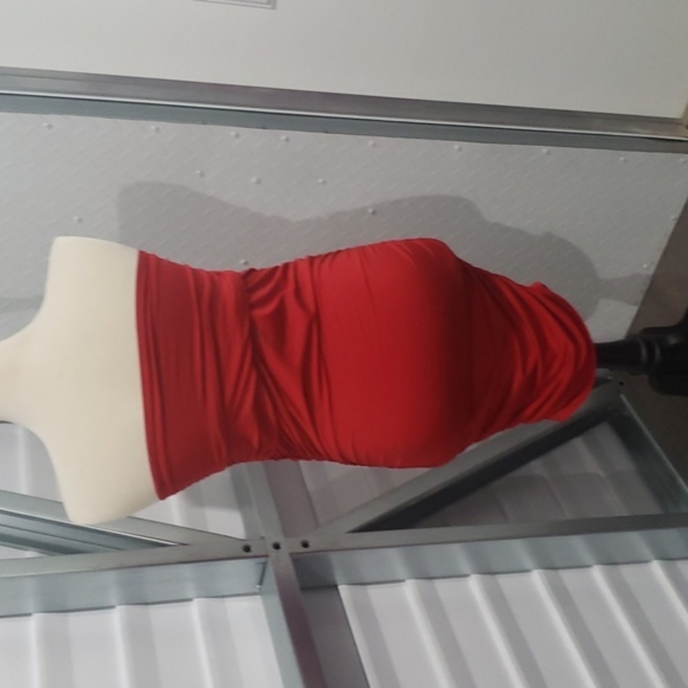 Cute red‎ dress strapless size small - Picture 4 of 7